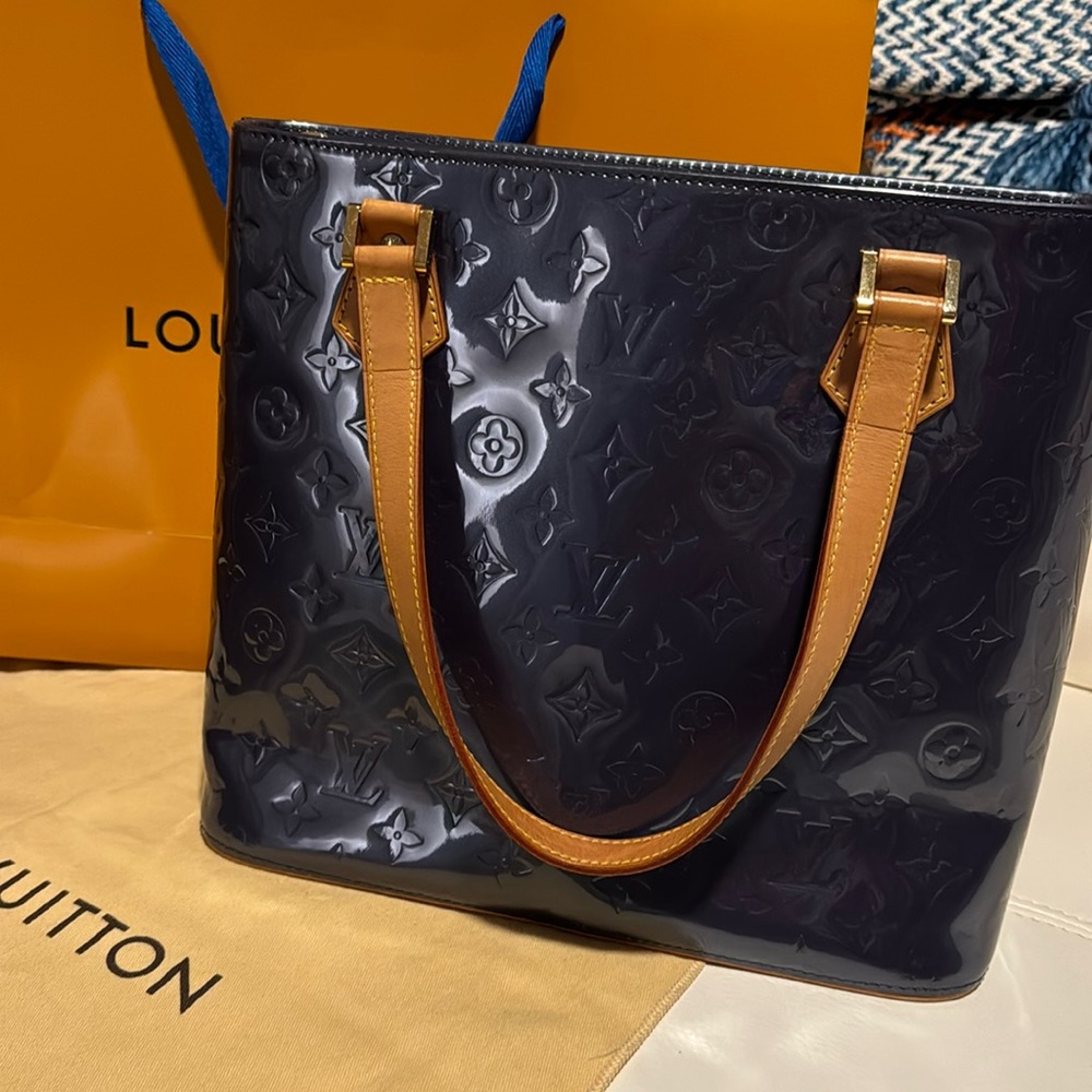 Louis Vuitton Houston Blue Vernis Monogram Leather Tote